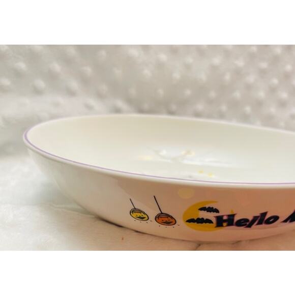 Hello Kitty Skeleton Halloween 9" Ceramic Serving Bowl- NEW - Picture 5 of 5